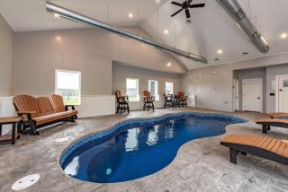 The Crooked Oak Lodge Deep Creek Indoor Pool-Hot Tub-Dogs Welcome - - 9