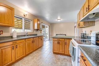 Pahoa Home with Fenced-In Yard Near Hilo and Parks - Hawaiian Paradise Park - 3