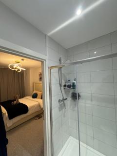 Modern Cozy Rooms Athy - 3