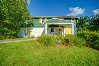 Walk to Chautauqua Lake Mayville Getaway! - 9