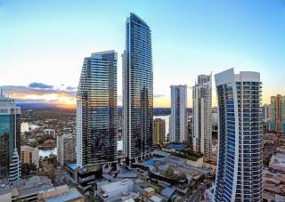 BeachView Surfers 2BD Apartment Lux - Gold Coast - 0