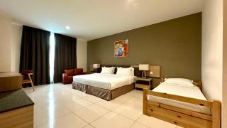One Pacific Hotel and Serviced Apartments - George Town - 8