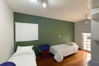 Casa Espaçosa e Tranquila - Granja Viana - 8