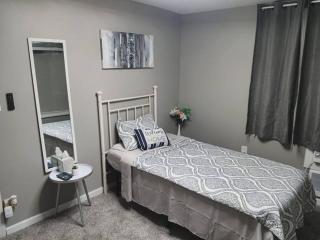 Stunning 2 bedroom and 2 bath mobile home - - 6