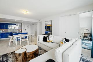 Luxury 2BR 2BA with Resort Amenities and Beach Access - Fort Lauderdale - 7