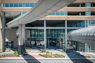 Courtyard by Marriott Detroit Downtown - 8