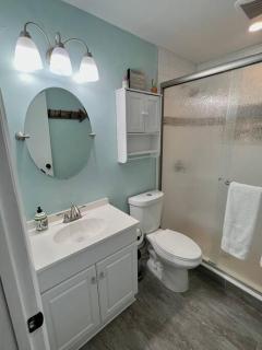 2Bed 1Bath CentralLocation 2 Mile LEGOLAND and Dining - 5