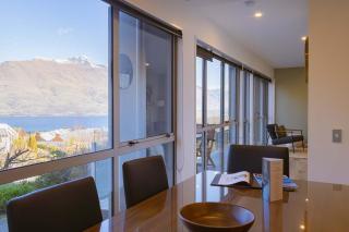 Opuke House- Free Parking- Lake views- BBQ- Spa - Queenstown - 7