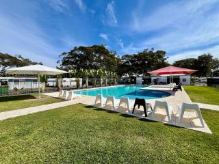 Shelly Beach Holiday Park - The Entrance - 9