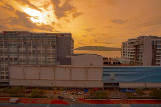 Marina Court- STAY AND GET CASH REBATE- 6Bedroom Stay Together Apartment Sleeps 15Pax - Kota Kinabalu - 8