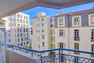 2 pièces plein Centre, Terrasse, Parking - Menton - 5