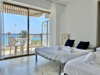 Le mona lisa, vue mer, balcon - Menton - 8