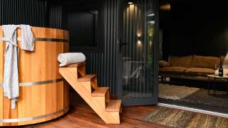 Noir - Daylesford - 9