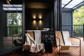 Noir - Daylesford - 8