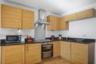 Marx Stylish 1-Bed Apartment Near London Bridge & Tower Bridge - Great Location with Free Parking - Londra - 4