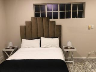Secure Executive Apartment, WiFi, Solar Power, Netflix - Joanesburgo - 9