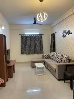 V4 Stay - Luxury 1 BHK AC Suite sleeps 5 guests - Coimbatore - 2