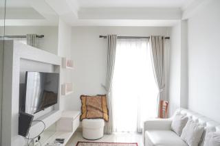 Modern and Homey 2BR at Signature Park Grande Apartment By Travelio - 4
