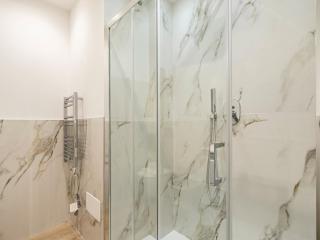 Charming Apartment 230m from Isola M5 - Milan - 2