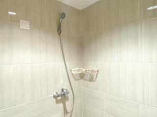 Modern Studio at Vasanta Innopark Apartment By Travelio - Cikarang - 1