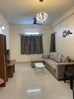 V4 Stay - Luxury 1 BHK AC Suite sleeps 5 guests - Coimbatore - 4
