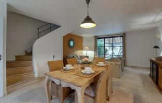 Cozy Home In Saint-Laurent-De-La-Ca With Wifi - 8