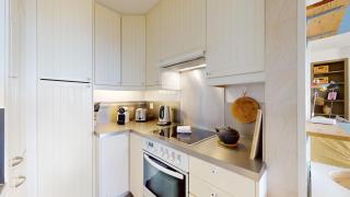 One-bedroom apartment with lake view - 2