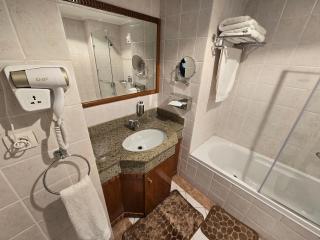 LUXURY HOTEL APARTMENT at GRAND PLAZA SAN STEFANO, PRIME LOCATION with access to MEGA MALL and FOUR SEASONS'S RESTAURANTS - 3