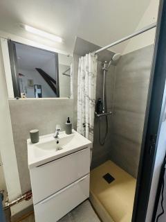 Studio 12 Proche Centre Ville avec Wifi Parking Troyes - 8