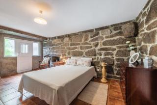 Stone House in the Peneda-Gerês National Park - Montalegre - 1
