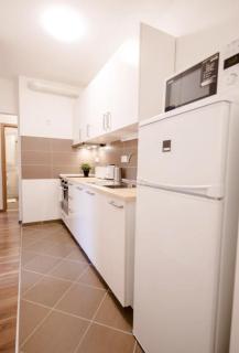 Sunny 2BR with balcony at Szövetség street - Budapest - 6