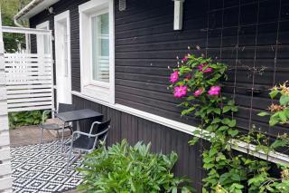 Newly renovated guest house with own patio - Sundsvall - 2