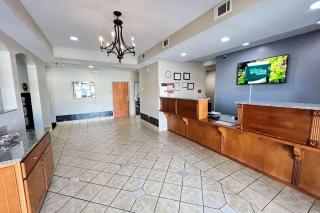Econo Lodge - Augusta - 4
