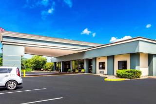 Quality Inn Oneonta Cooperstown Area - 7