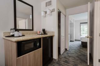 Country Inn & Suites by Radisson, Lake George Queensbury , NY - Lake George - 3