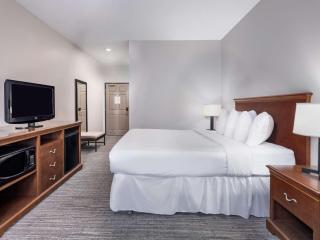 Country Inn & Suites by Radisson, Toledo, OH - Maumee - 7