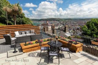 Stunning home in Llandudno with views Bryn Arthur - Llandudno - 0