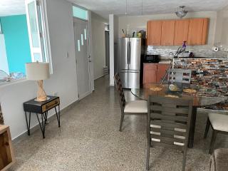 “Lucor D-Eight House” New Entire Home in the Town… - 6