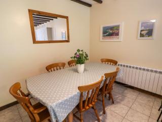 2 Cheriton Cottages - 1