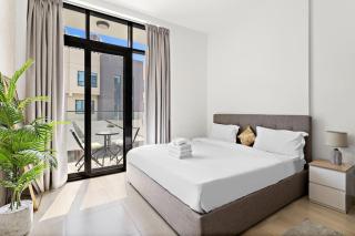 Stunning studio modern luxury residence at JVC - Dubai - 7