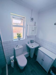 6 Bedroom House, Dartford, Close to Bluewater - Dartford - 6