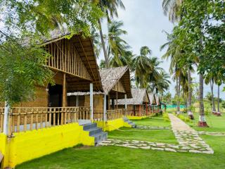 Tamarind Tree Way Side Amenities - Hospet - 4
