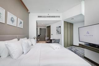 Modern Studio at DAMAC Maison Prive - Dubai - 3
