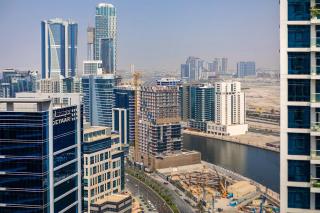 Modern Studio at DAMAC Maison Prive - Dubai - 8