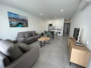 Stunning 2 bedroom seafront apartment - Puerto del Carmen - 0