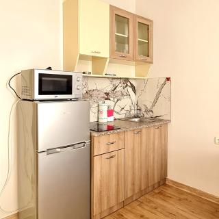Cozy Sea View Studio#3 Queen Bed Free Wi-Fi Washer Balcony - Batoemi - 6