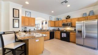 Last Minute Disney Getaway! Private Pool, Hot Tub & Games Room. Book Now! #91511 - Orlando - 3