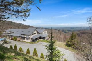 Cozy Romantic Cottage Hot Tub Minutes To Fun - Beech Mountain - 2