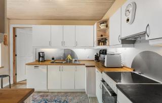 3 Bedroom Beautiful Home In Borre - Borre - 5