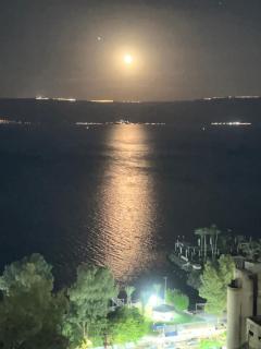 נגיעה מהים - 9
